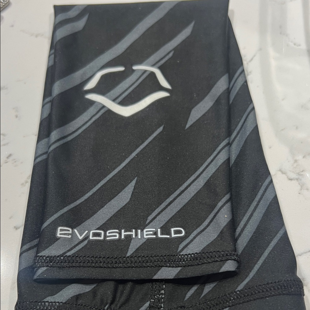 EvoShield Men's Black Arm Sleeve